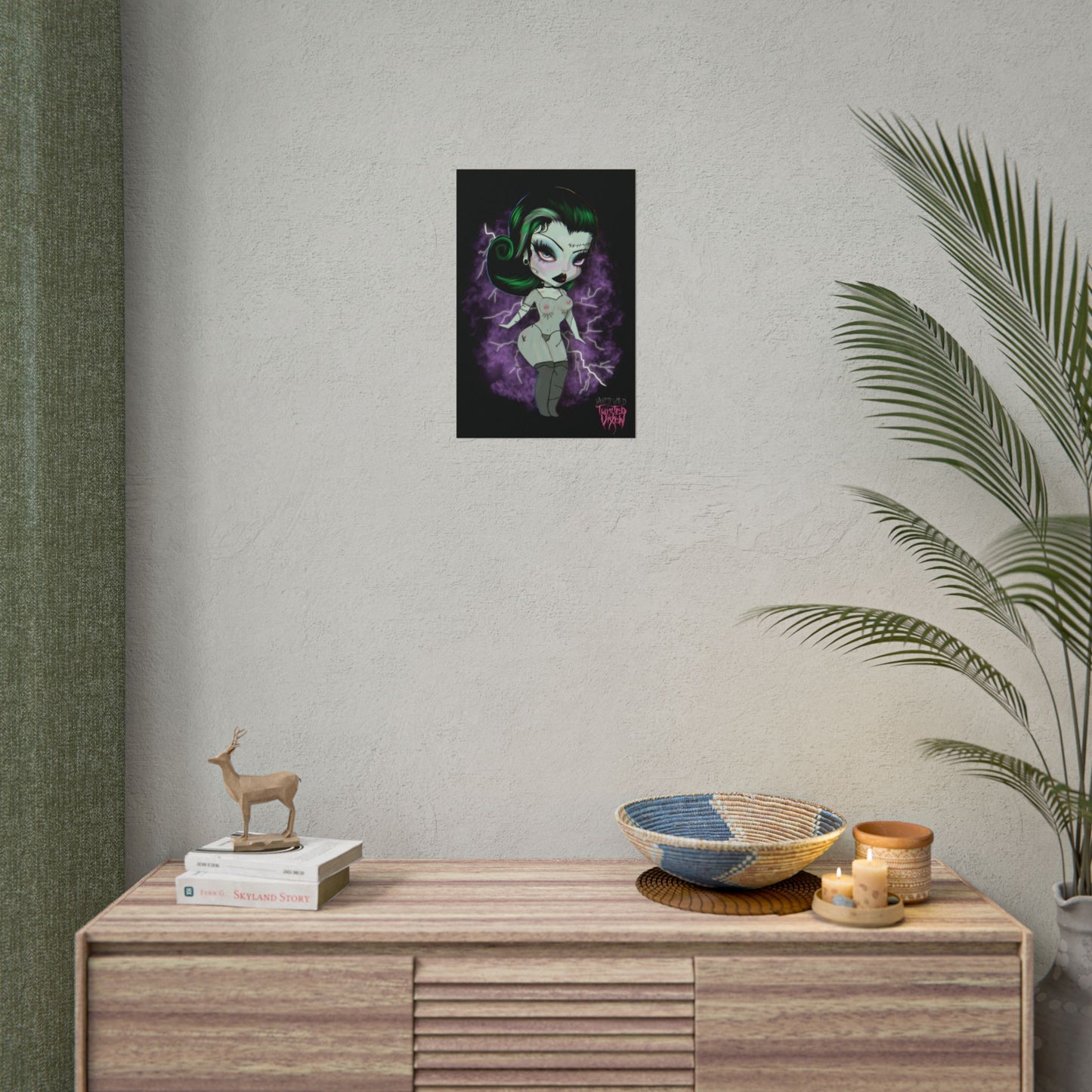 Frankies girl Rolled Poster