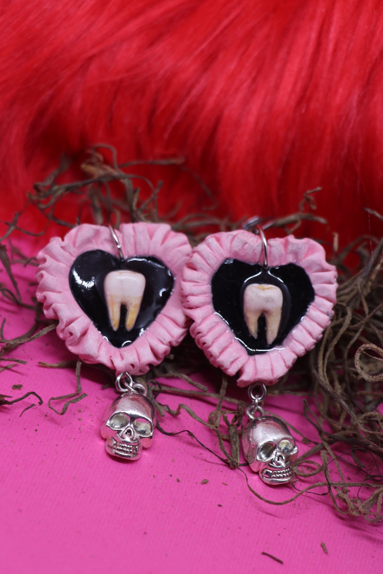 Ruffle heart tooth earrings