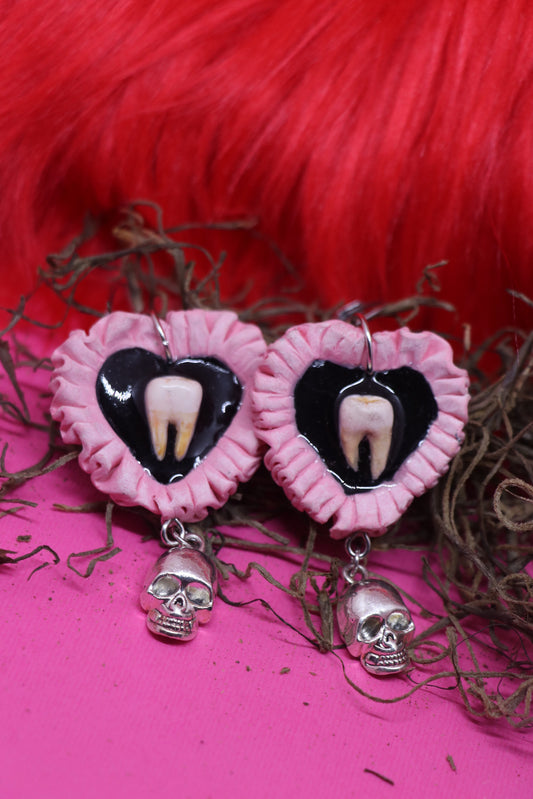 Ruffle heart tooth earrings
